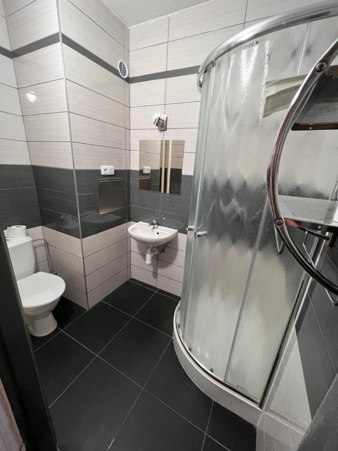 Hotel Labe Литомержице Экстерьер фото